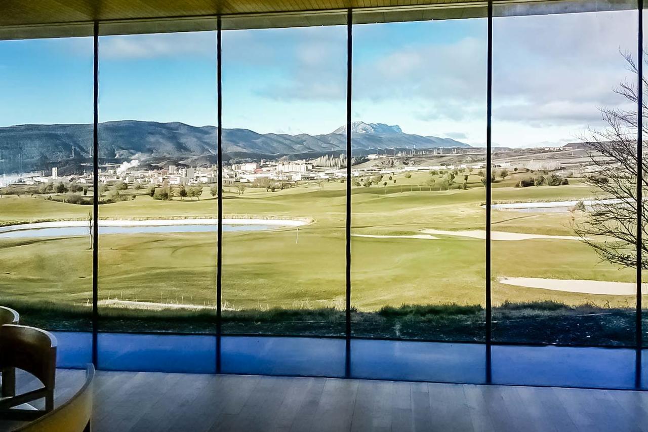​Exe Las Margas Golf ラタス エクステリア 写真